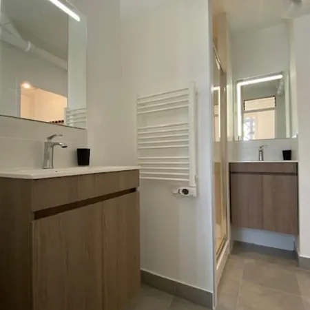 Apartmán Nice 65 M Bright For 4 Near Downtown *