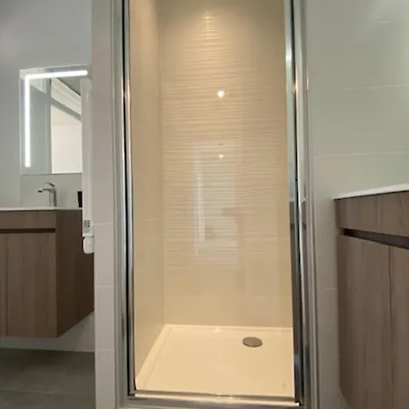 Apartmán Nice 65 M Bright For 4 Near Downtown